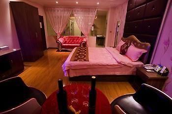 Yuxi Hongyuan Star Hotel Εξωτερικό φωτογραφία